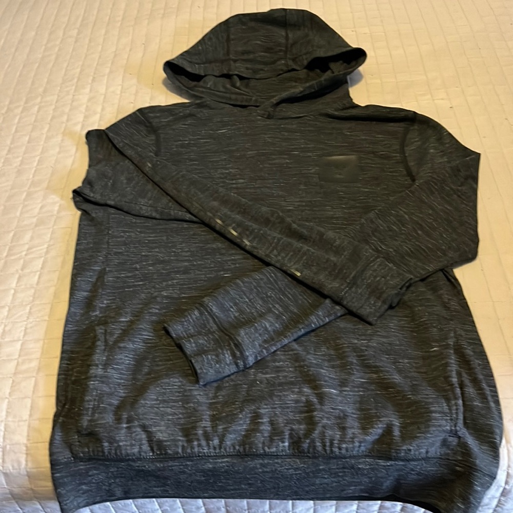 American Eagle sweatshirt